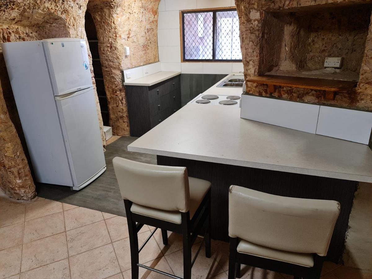 Underwood Court Fresh Dugout- Hosted By Coober Pedy Accommodations Екстериор снимка