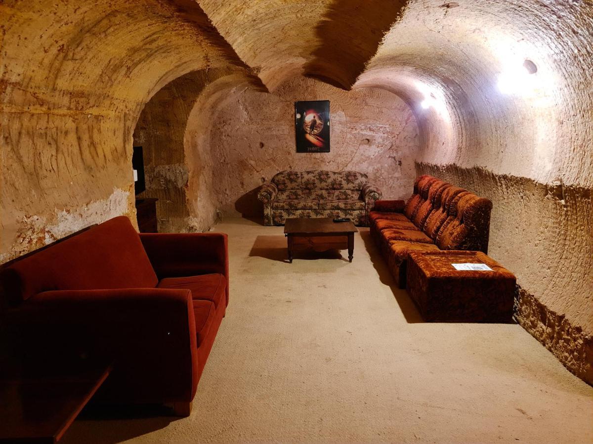 Underwood Court Fresh Dugout- Hosted By Coober Pedy Accommodations Екстериор снимка